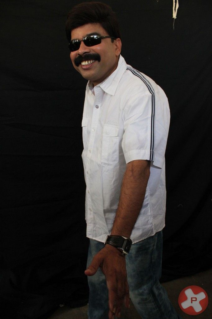 Powerstar Srinivasan - Onbathula Guru Teaser Launch Pictures | Picture 395615