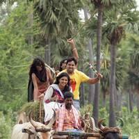 Sonna Puriyadhu Movie Stills | Picture 513655