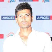Cricketer Bhadrinath at Aircel launches its national consumer initiatives photos | Picture 407014