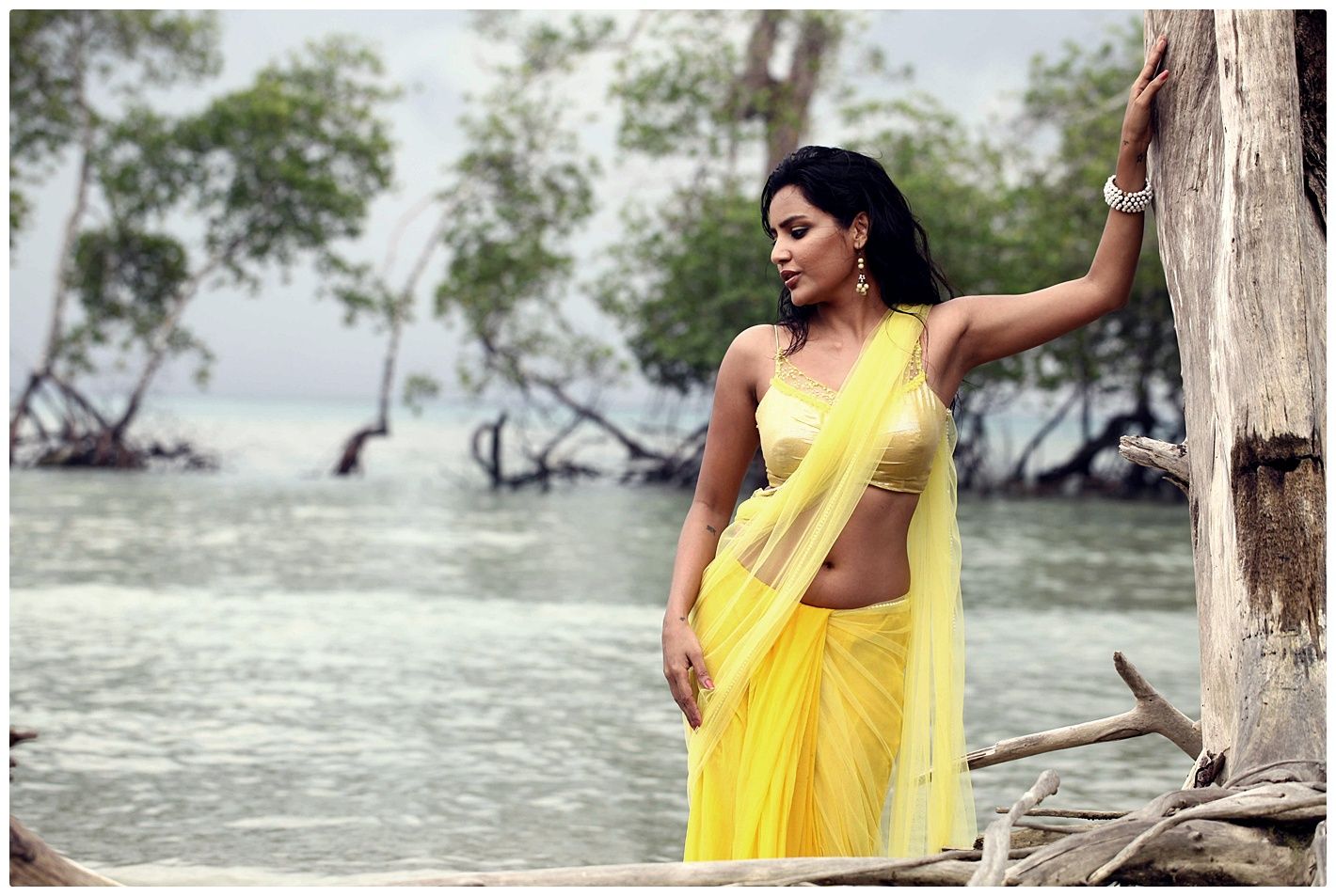 Priya Anand - Ethir Neechal For Anu Andaman Song Stills | Picture 420461