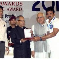 N. Subash Chandra Bose - Vazhakku Enn 18/9 Team Receiving National Award Photos