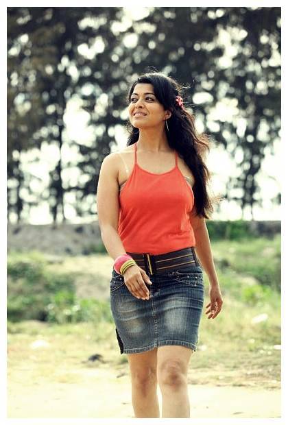 Kavita Srinivas - Kavitha Srinivas Hot in Adiyum Andamum Movie Stills | Picture 451429