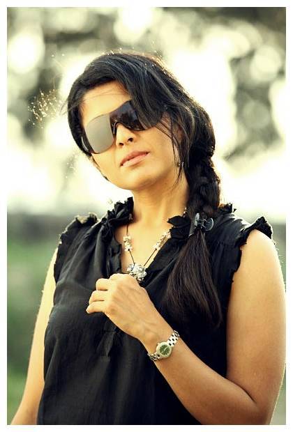 Kavita Srinivas - Kavitha Srinivas Hot in Adiyum Andamum Movie Stills | Picture 451450