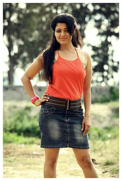 Kavita Srinivas - Kavitha Srinivas Hot in Adiyum Andamum Movie Stills | Picture 451508