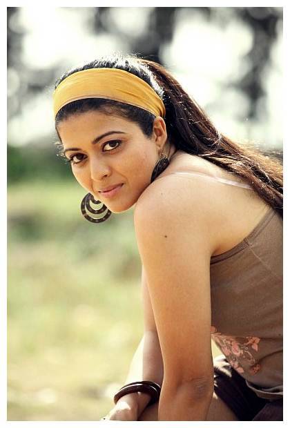 Kavita Srinivas - Kavitha Srinivas Hot in Adiyum Andamum Movie Stills | Picture 451512