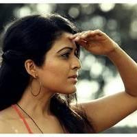 Kavita Srinivas - Kavitha Srinivas Hot in Adiyum Andamum Movie Stills | Picture 451430