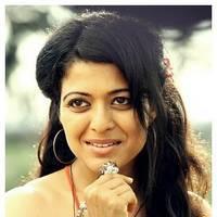Kavita Srinivas - Kavitha Srinivas Hot in Adiyum Andamum Movie Stills | Picture 451485