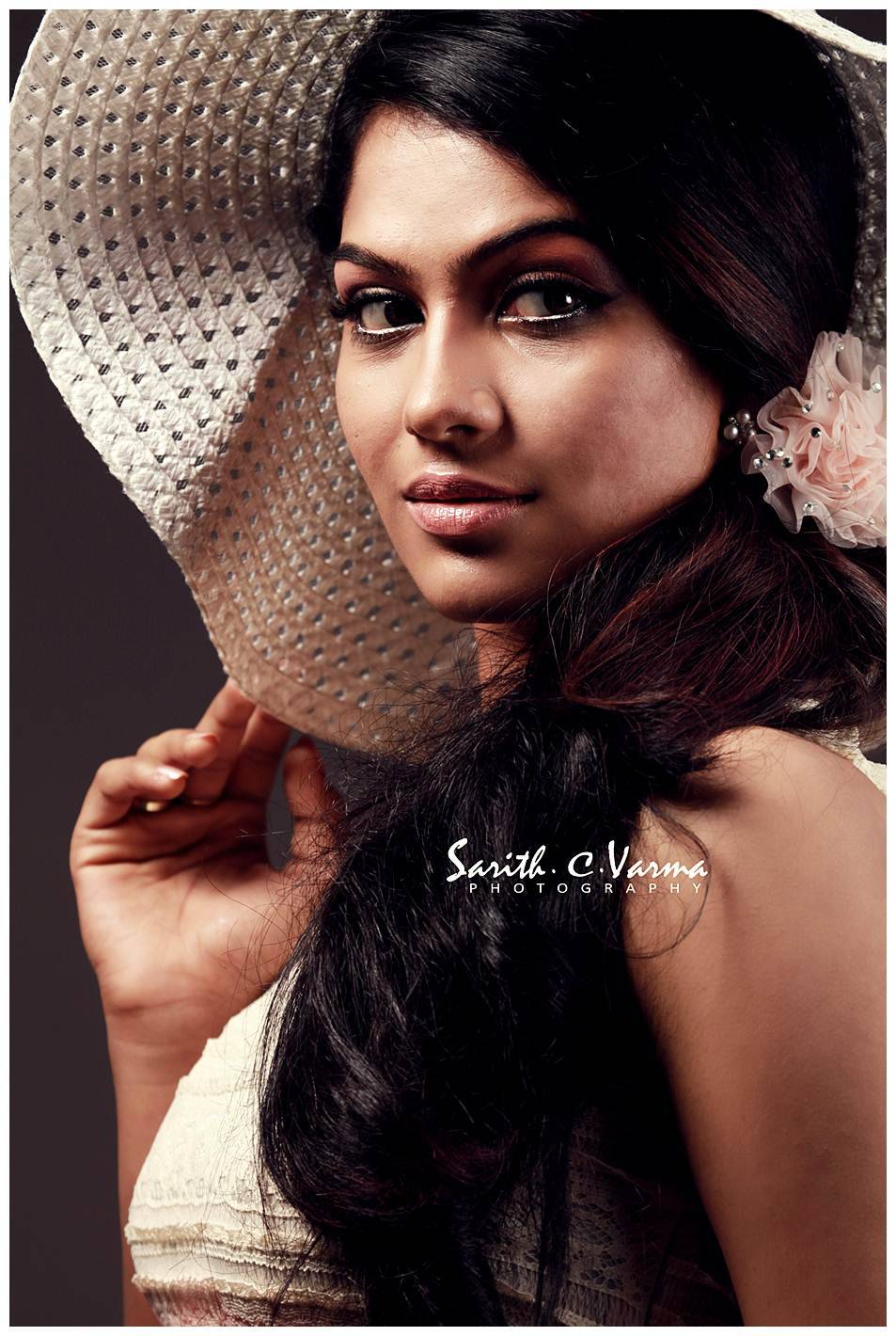 Actress Swasika Vijay Hot Photo Shoot Gallery | Picture 459117