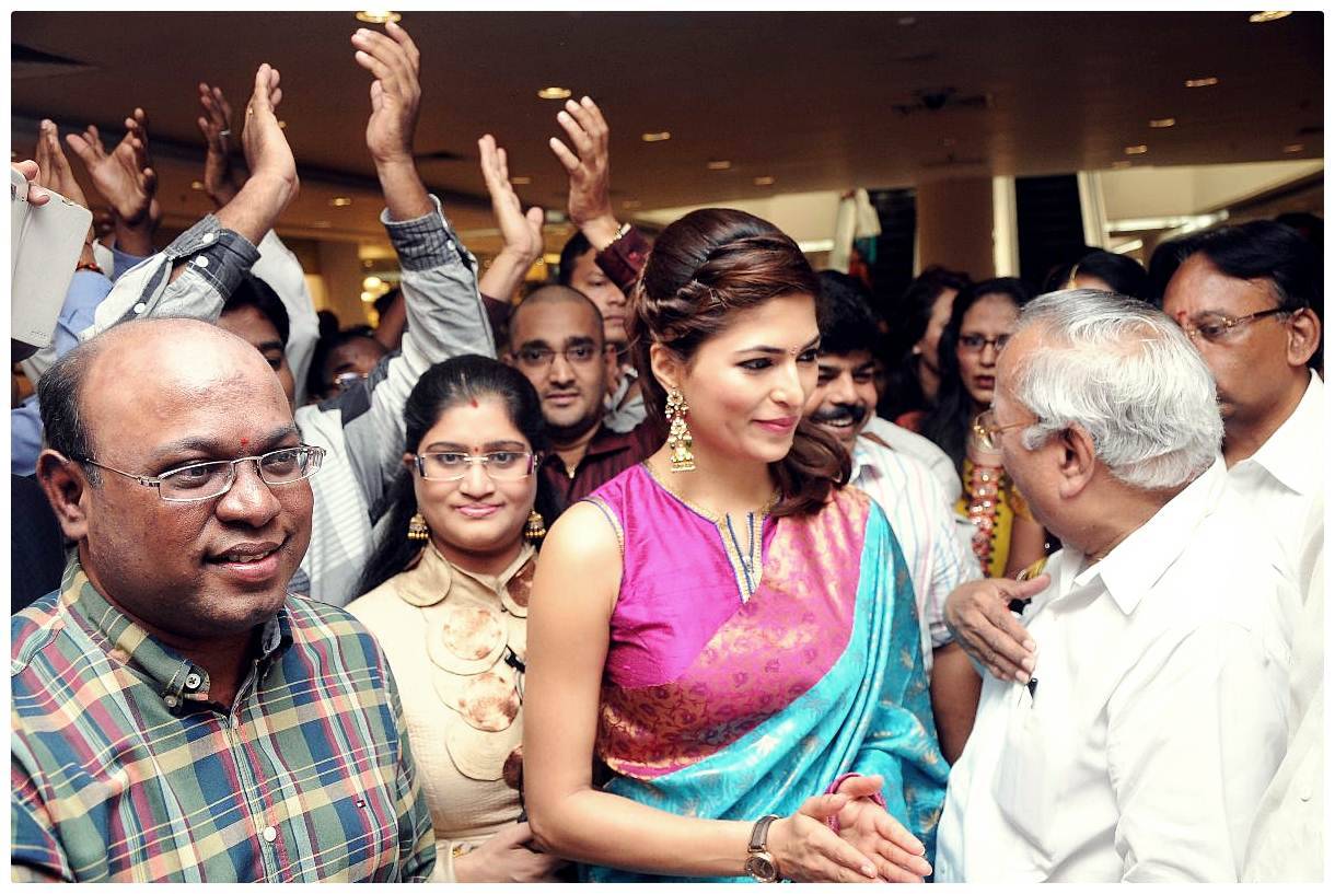 Actress Parvathy Omanakuttan Launch of Woman's World at Express Avenue Photos | Picture 461555