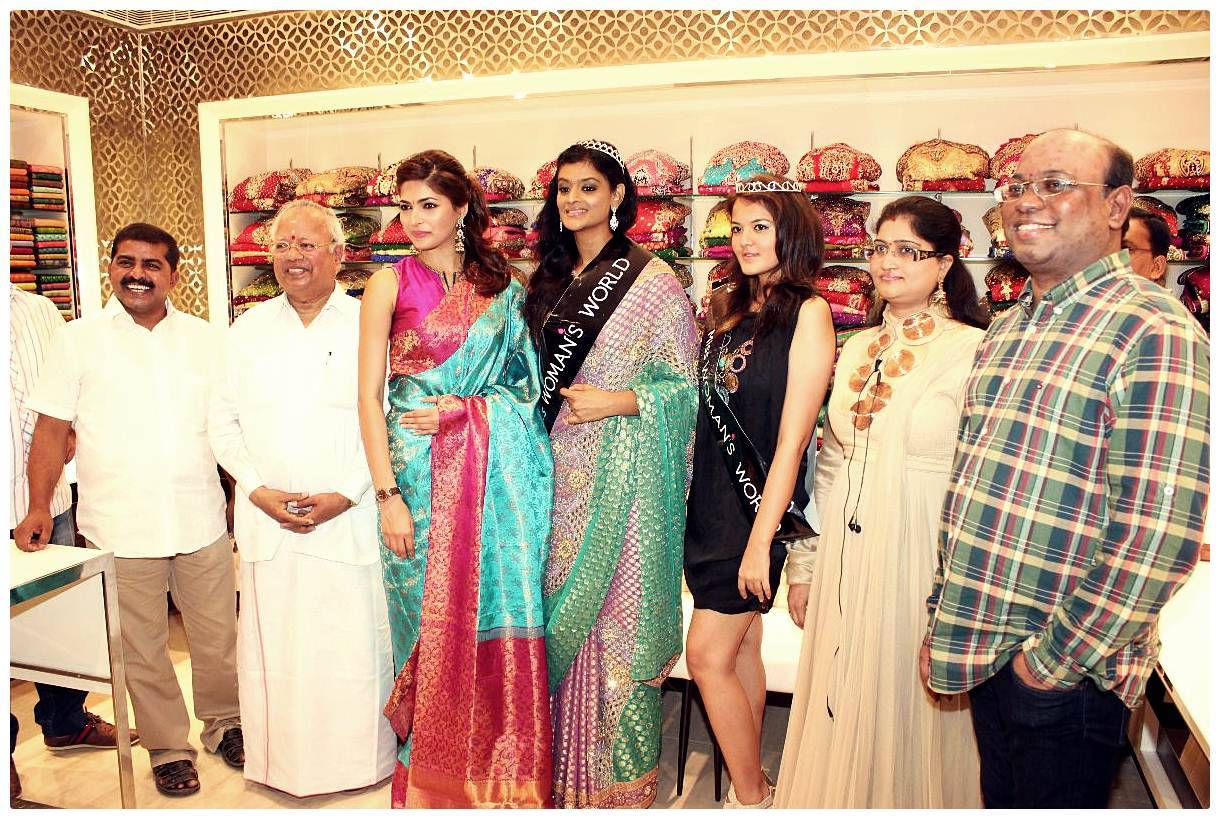 Actress Parvathy Omanakuttan Launch of Woman's World at Express Avenue Photos | Picture 461559