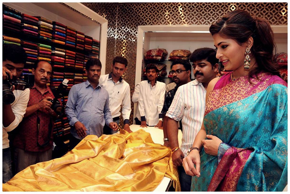 Actress Parvathy Omanakuttan Launch of Woman's World at Express Avenue Photos | Picture 461651