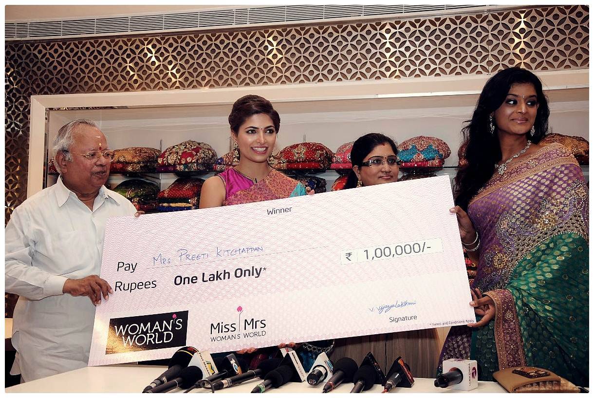 Actress Parvathy Omanakuttan Launch of Woman's World at Express Avenue Photos | Picture 461665