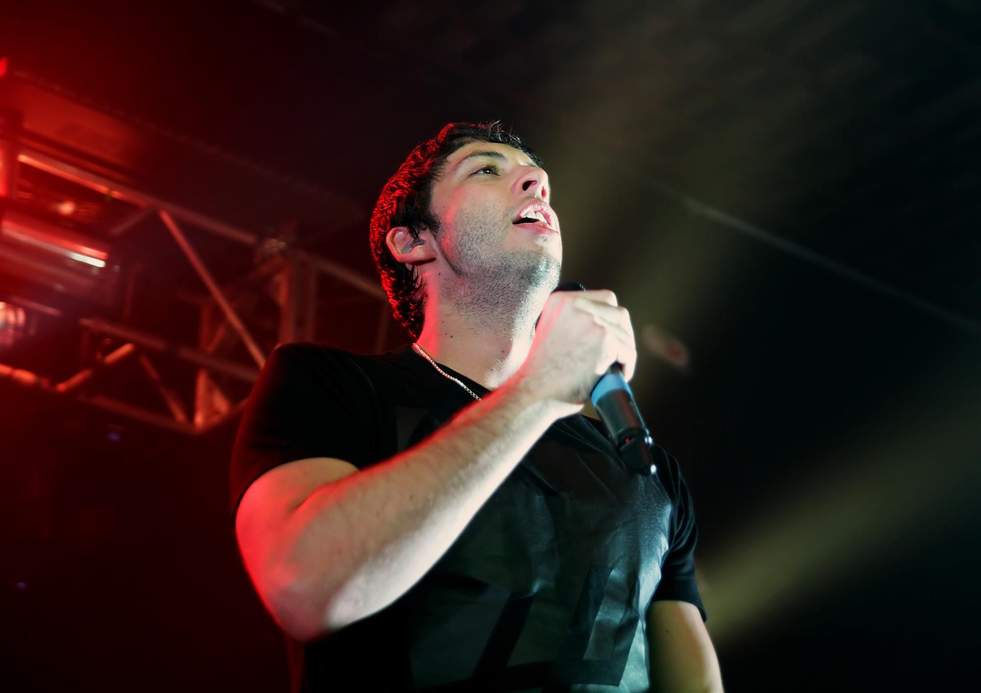 Example (real name Elliot Gleave) performing at Liverpool University Mountford Hall | Picture 134526