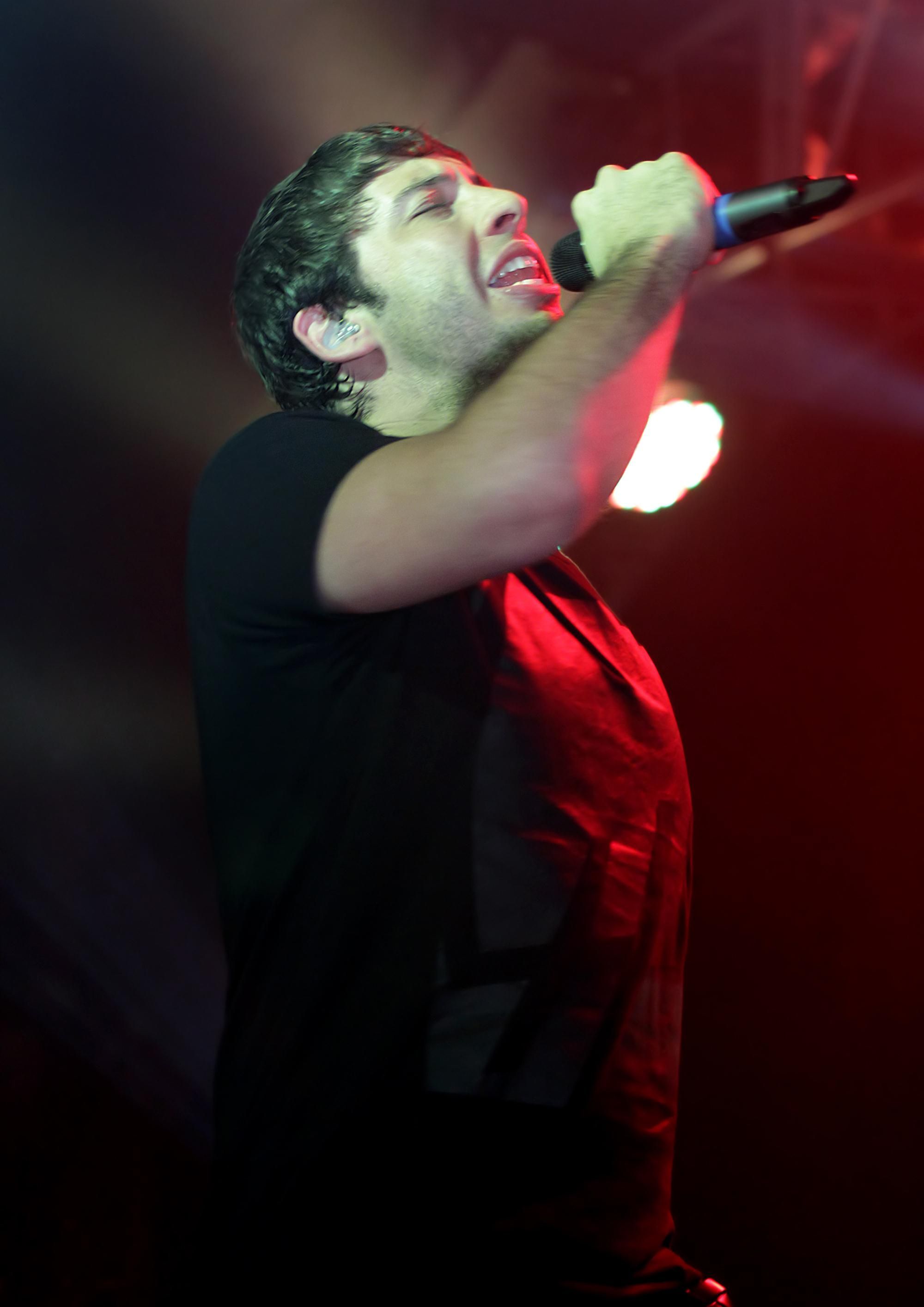 Example (real name Elliot Gleave) performing at Liverpool University Mountford Hall | Picture 134527