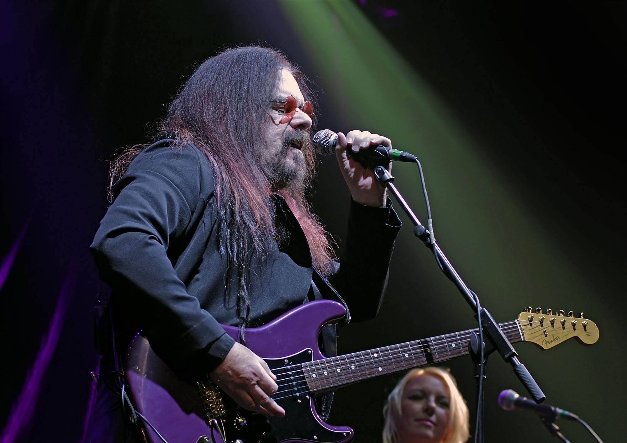 Roy Wood performing at Liverpool Echo Arena  | Picture 137079