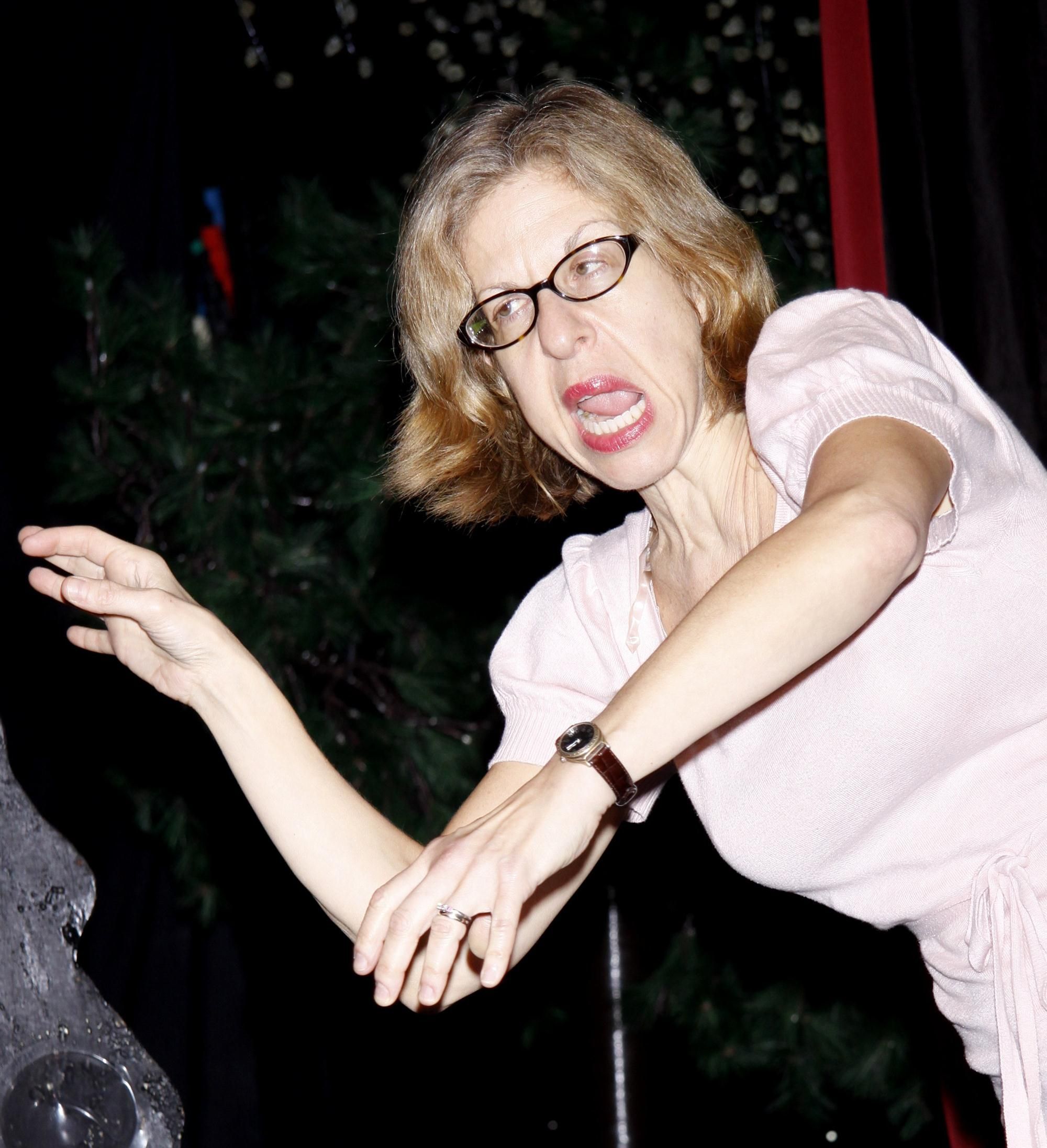 Photos: Jackie Hoffman during rehearsals for 'Jackie Hoffman's A Chanukah Charol' | Picture 136778