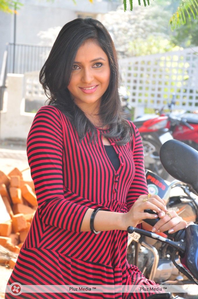 Actress Sarayu Stills | Picture 135515