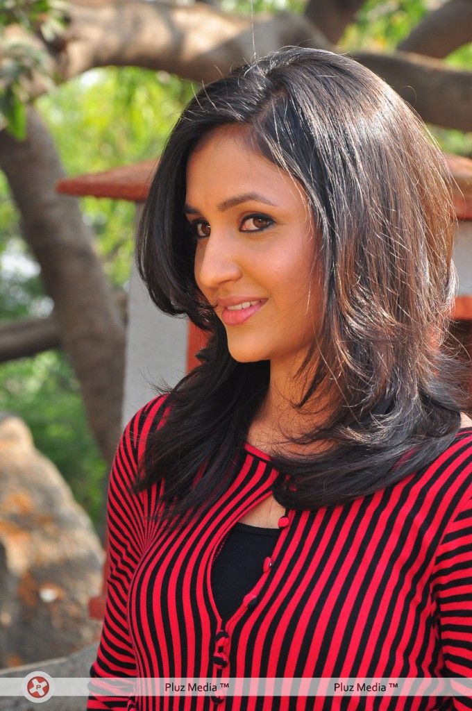 Actress Sarayu Stills | Picture 135521