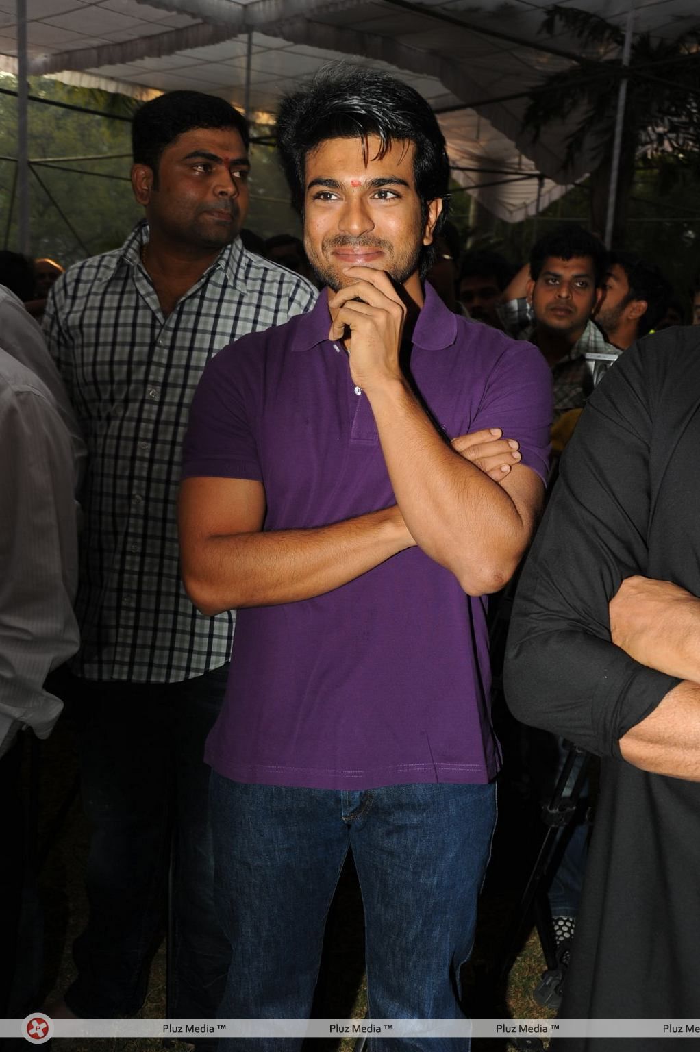 Ram Charan Teja - Yevadu Movie Opening - Pictures | Picture 137110
