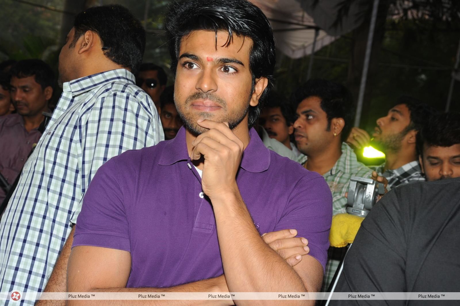 Ram Charan Teja - Yevadu Movie Opening - Pictures | Picture 137243