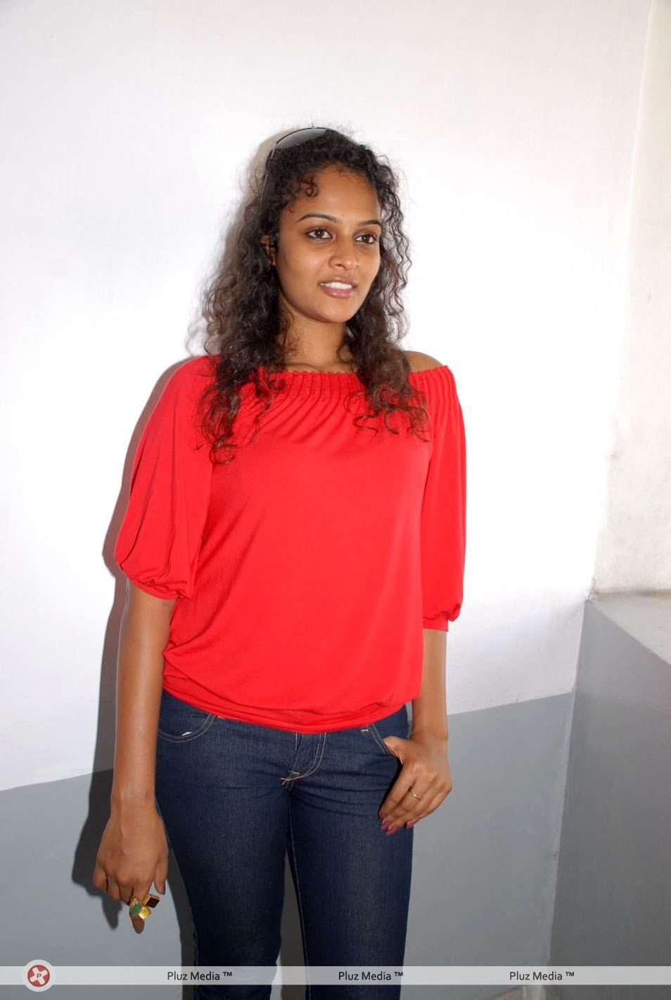 Sonia Deepti at Mem Vayasuku Vacham Press Meet - Pictures | Picture 140178