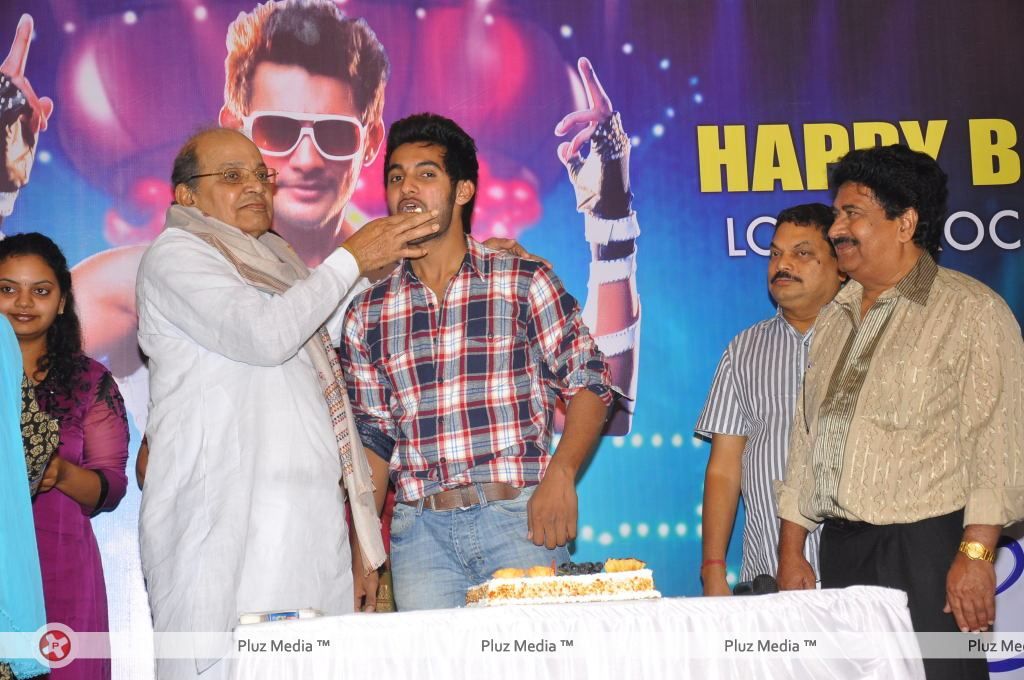 Aadi Sai Kumar - Aadi Birthday Celebrations 2011 - Pictures | Picture 142005