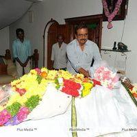 Writer Tripuraneni Maharadhi Funeral - Pictures