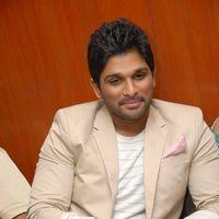 Allu Arjun - Julayi Double Platinum Disc Function Pictures | Picture 253481