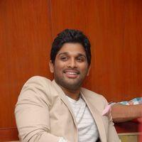 Allu Arjun - Julayi Double Platinum Disc Function Pictures | Picture 253497