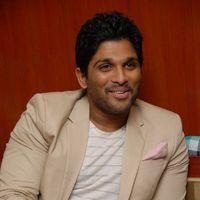 Allu Arjun - Julayi Double Platinum Disc Function Pictures | Picture 253519