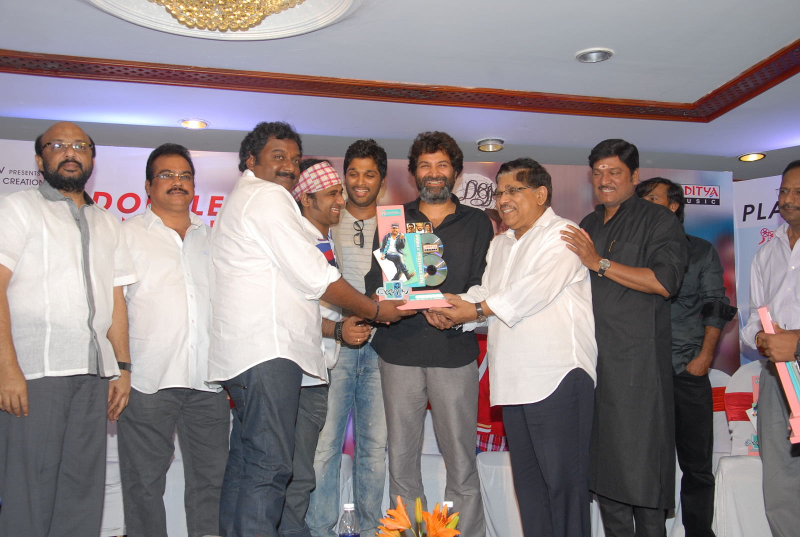 Julayi Double Platinum Disc Function Pictures | Picture 253679