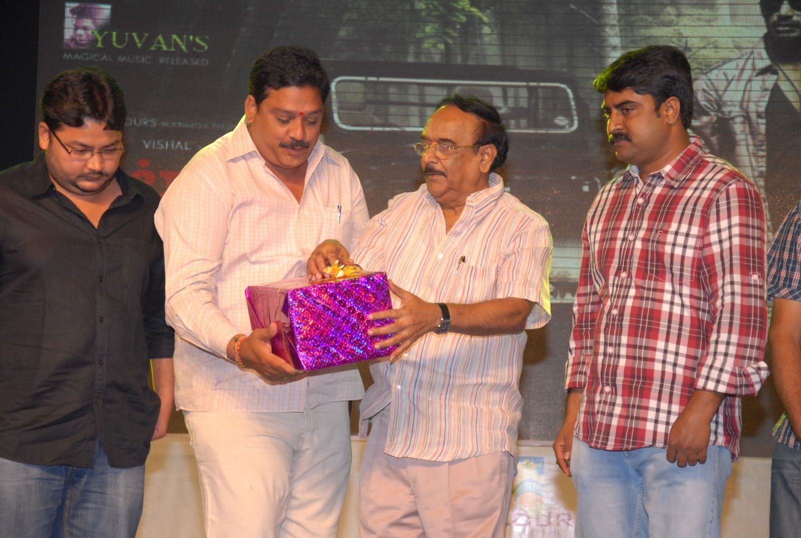 Vetadu Ventadu Movie Audio Launch Pictures | Picture 335375