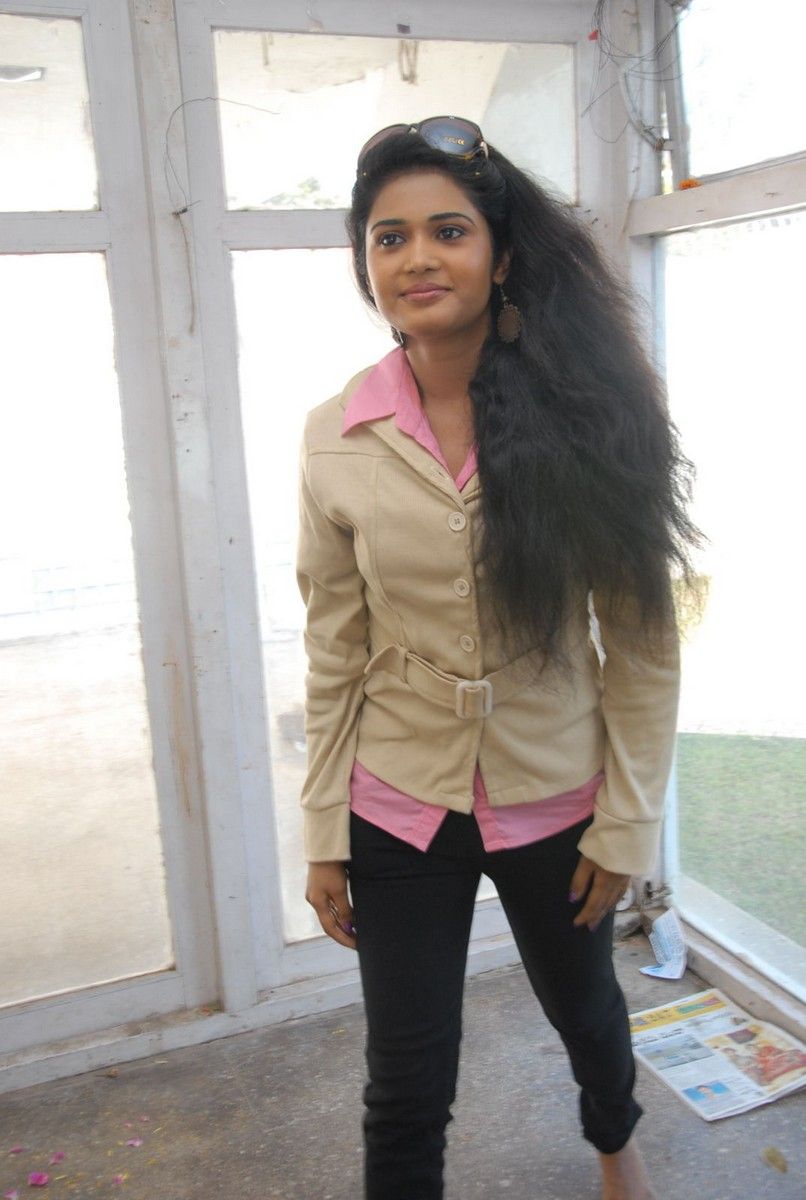Sunitha Mariya Stills at LGN Production Movie Launch | Picture 338476