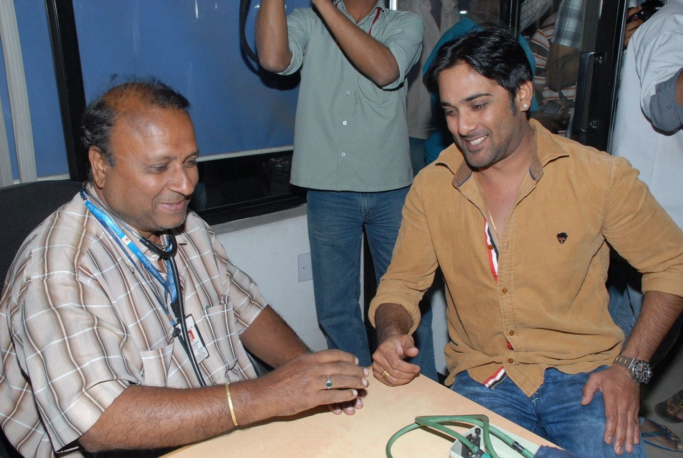 Actors Blood Donation @ Chiranjeevi Blood Bank Pictures | Picture 346464