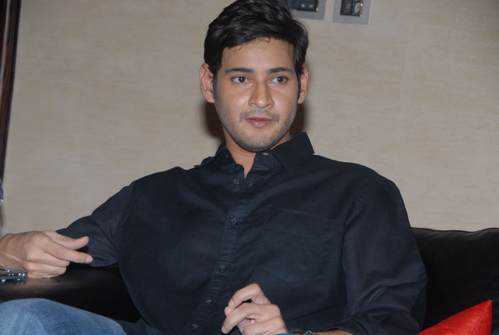 Mahesh Babu Press Meet - Pictures | Picture 161015