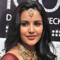 Priya Anand at NAC Jewellers for 1000 Diamond Necklaces Festival Event - Pictures | Picture 168396