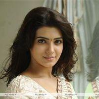 Samantha in Sari Stills | Picture 147866