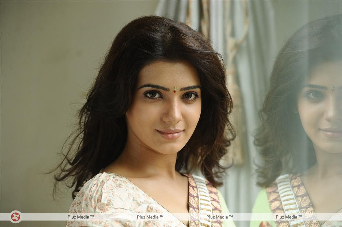 Samantha in Sari Stills | Picture 147866