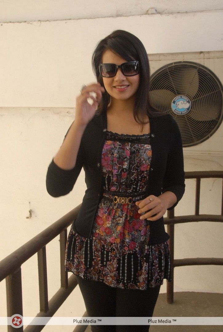 Saloni New Stills | Picture 154403