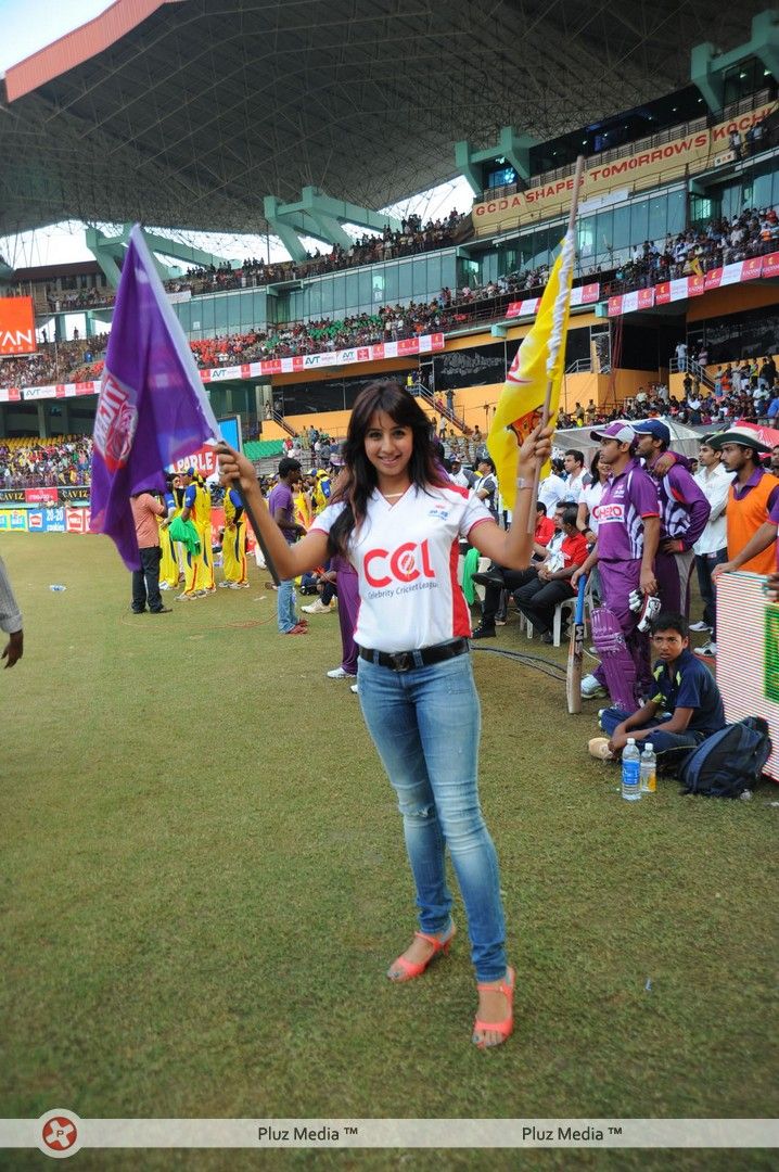 Sanjjanna Galrani - Sanjana, Priyamani, Genelia & Lakshmi Rai at CCL Match - Photos | Picture 155386