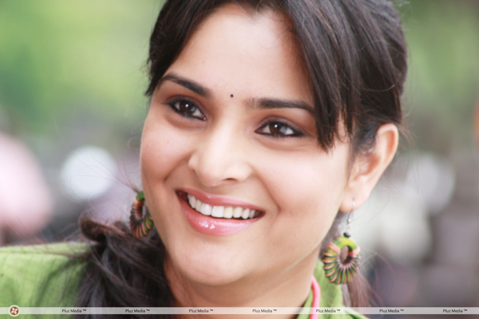 Ramya aka Divya Spandana - Kicha Movie New stills | Picture 234659