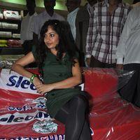 Actress Madhavi latha Inaugurates Sleep Well World Store Pictures | Picture 237843