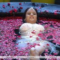 Sonia Agarwal Hot in Kathanayaki Movie Stills | Picture 239497