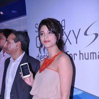 Sruthi Hasan Launched Samsung Galaxy 3 - Photos | Picture 205122