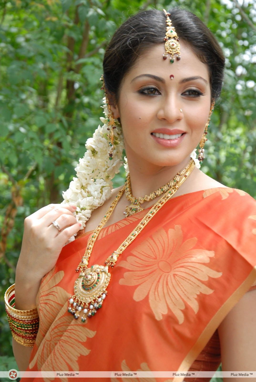 Sada in Saree at Mythri Press Meet - Pictures | Picture 216124