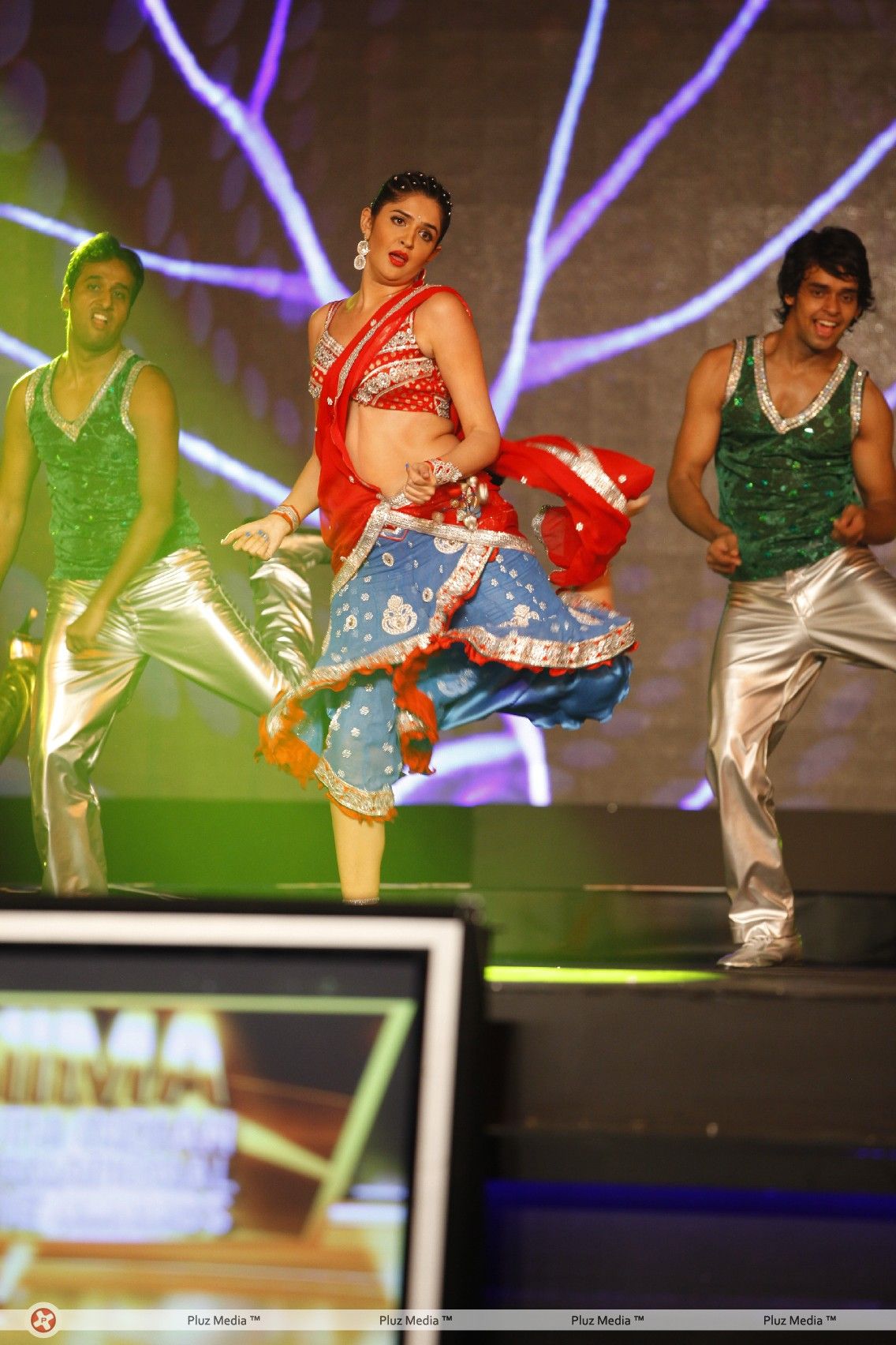 Deeksha Seth - SIIMA Awards 2012 Day 2 in Dubai Unseen Photos | Picture 219825