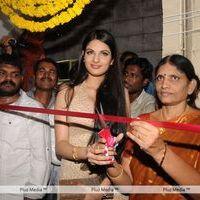 Jinal Pandya Launches Ladies World Showroom - Pictures | Picture 196164