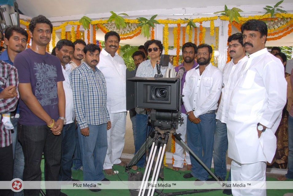 Mythri Movie Opening - Pictures | Picture 196381