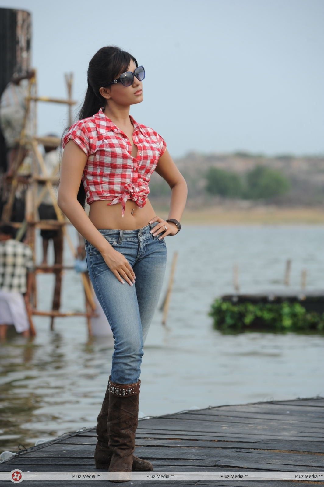 Samantha Hot in Brindavanam Movie Stills | Picture 203746