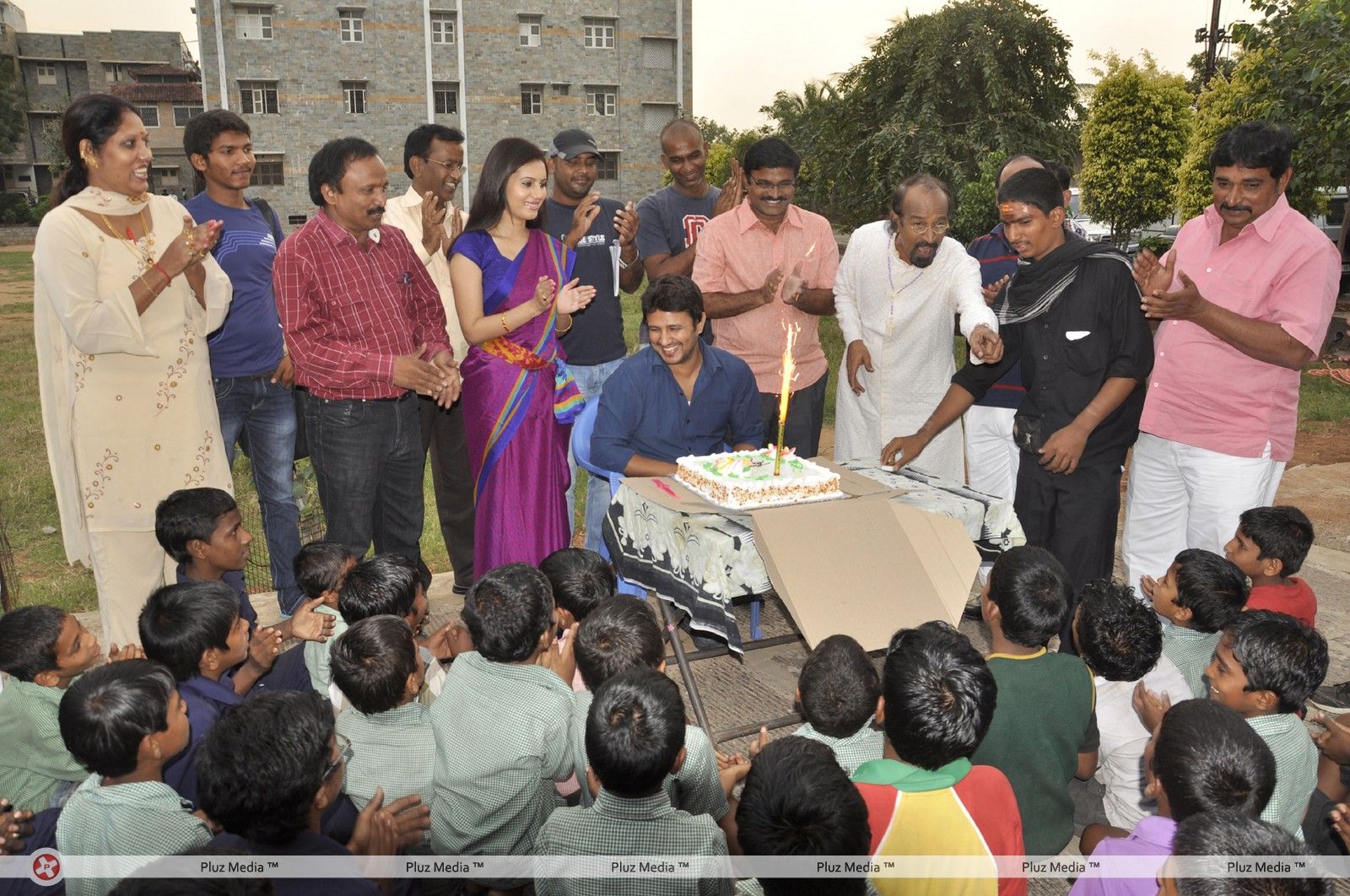 Actor Raja Birthday Celebrations at Parking Shooting Set Stills | Picture 314435